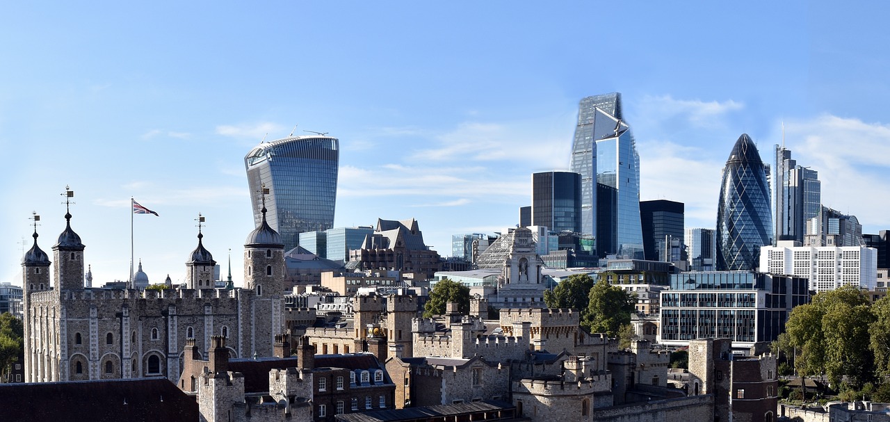 全球经济动态下的英国货币走势分析，英镑最新消息综述